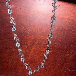 Blue flower choker necklace